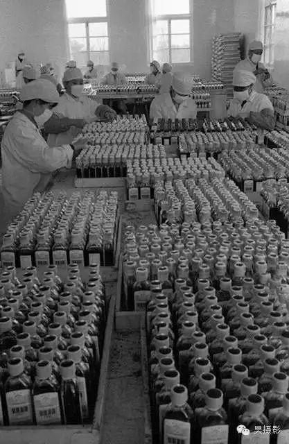 津沽老照片,带你走进这40年天津人的生活中